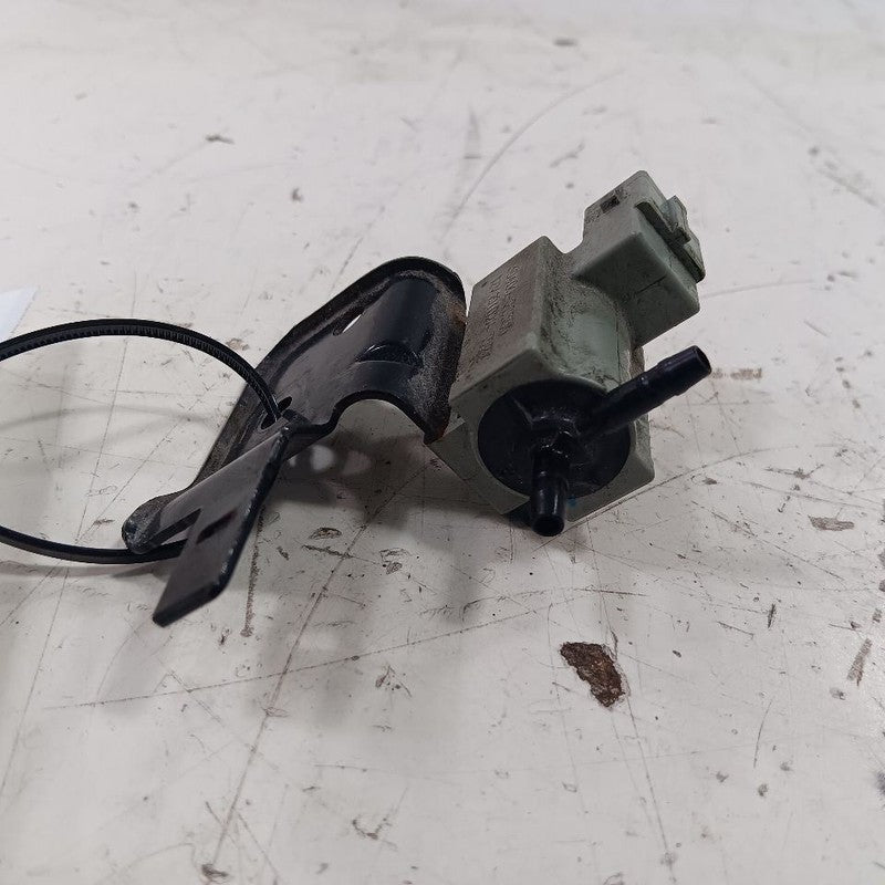 Kia Optima Turbocharger Boost Solenoid {39400-2C300} 2020 2019 2018 2017