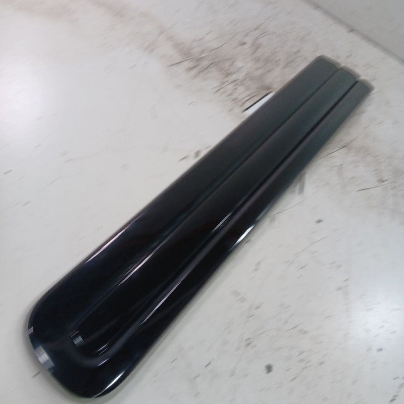 Fiat 500 Door Molding Trim Strip Right Passenger Side Front  2014 2015