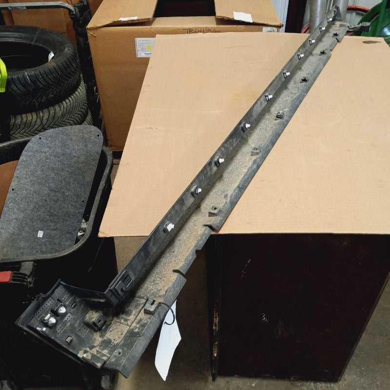 Chevy Trax Rocker Panel Trim Cover Molding Skirt Right Passenger Side 