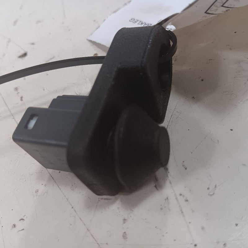 Outback Legacy Door Ajar Switch Door Open Dome Light Switch  2025 2024