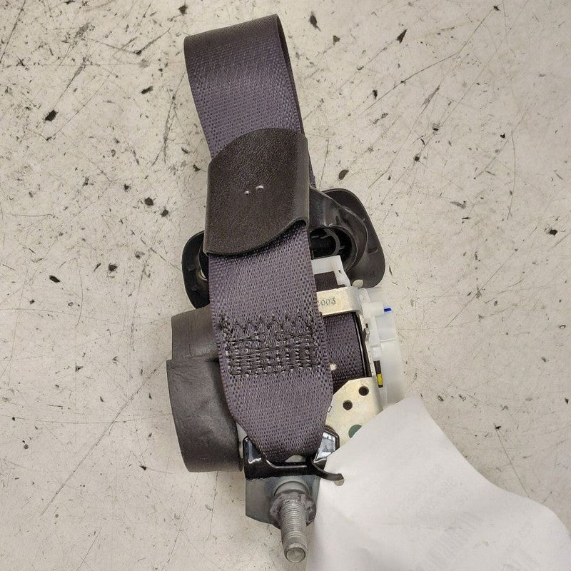 Cadillac CT6 Seat Belt Strap Retractor Right Passenger Rear Back  2018