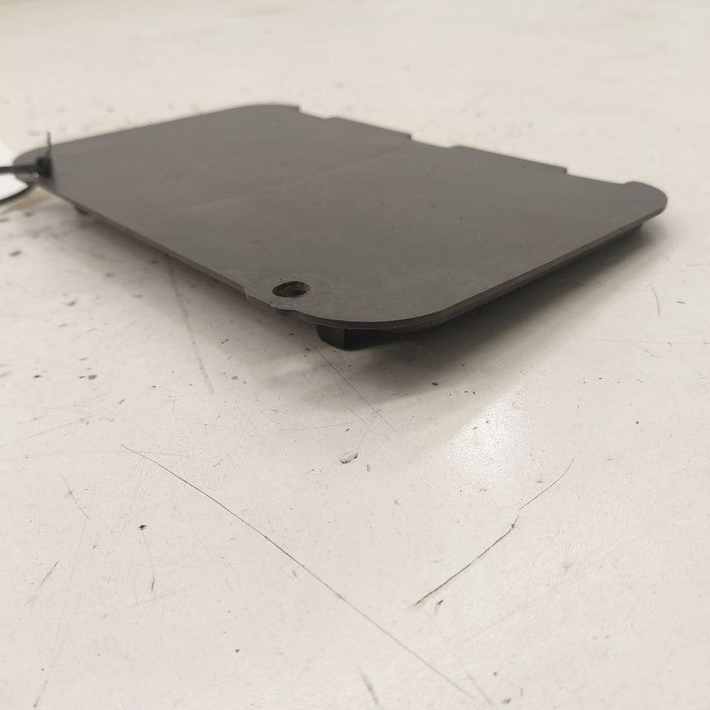 2018 Fiat 500 X Model Front Wheel Fender Arch Liner {18072109}