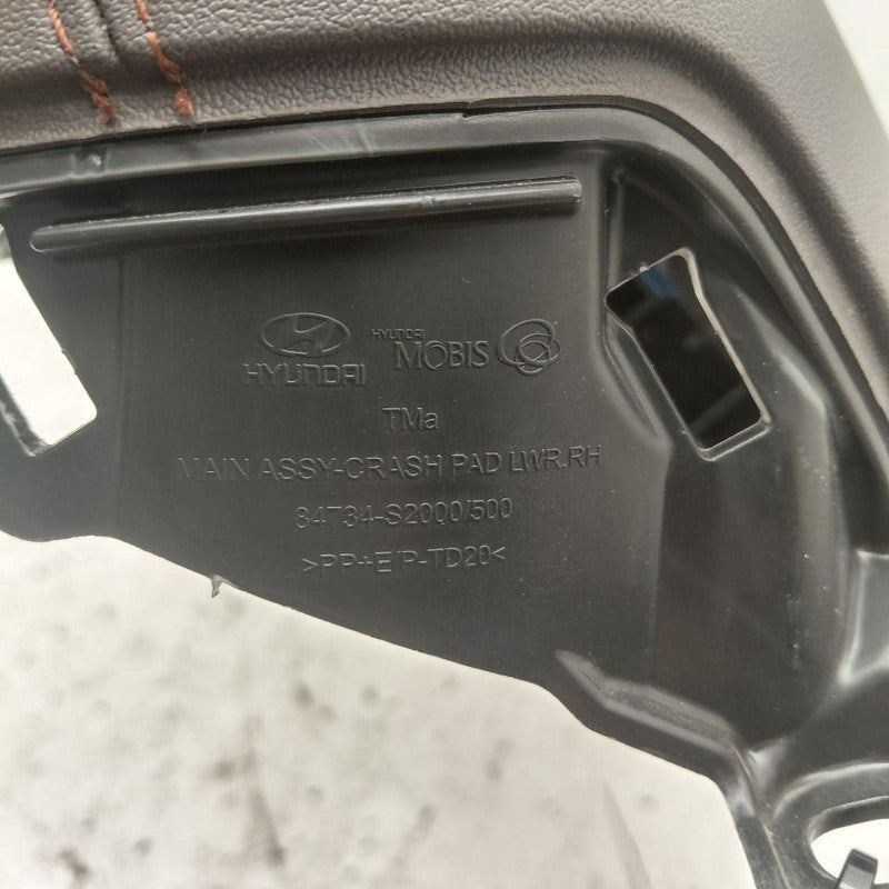 Hyundai Santa Fe Upper Dash Bezel Trim  2019 2020