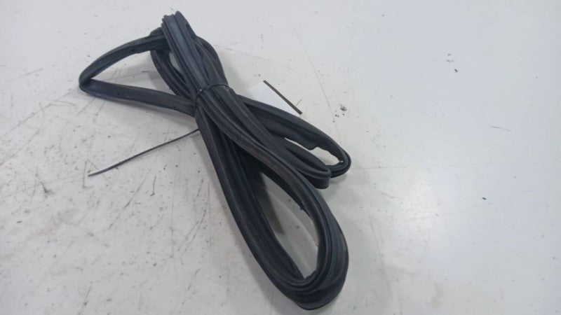 Subaru Forester On Door Seal Rubber Right Passenger Front  2017 2018 O