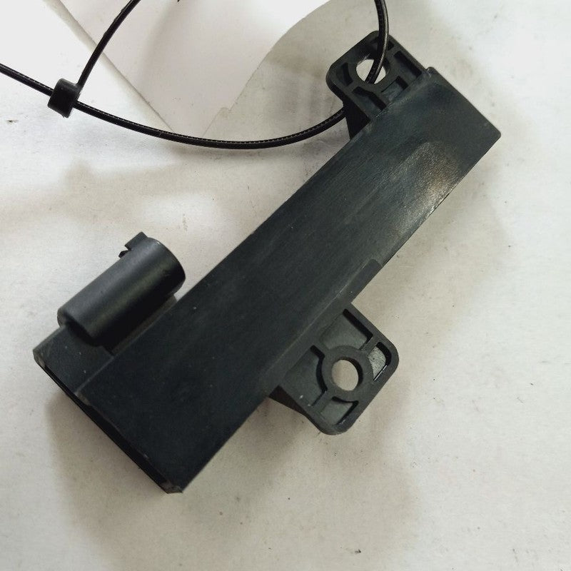 Fiat 500 X Model   Keyless Entry Antenna Module {68051315AB} 2016 2017