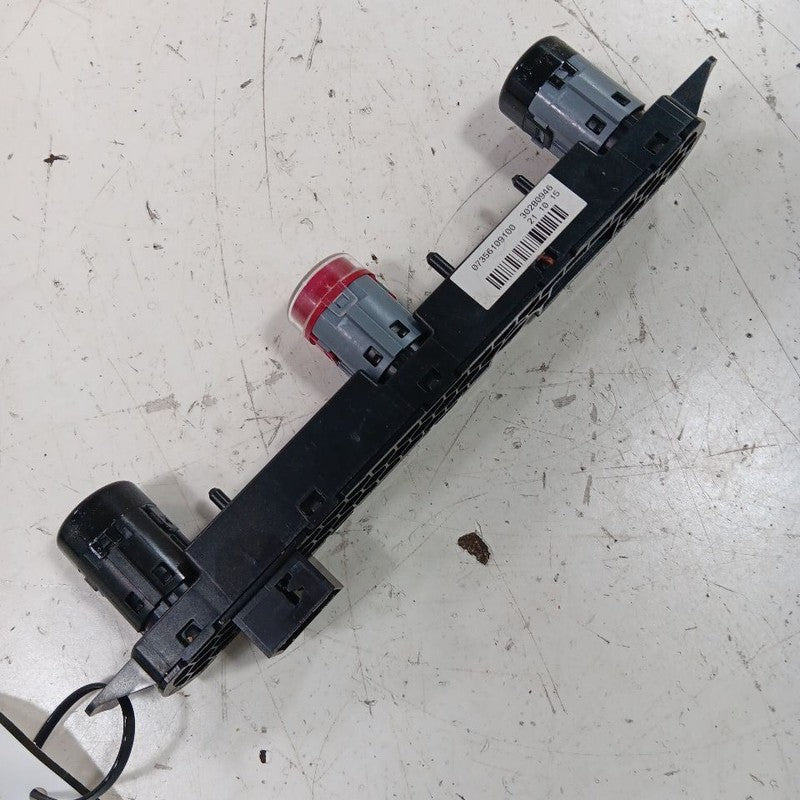 Fiat 500 Hazard Switch 4 Way Flasher Button  2016 2017 OEM