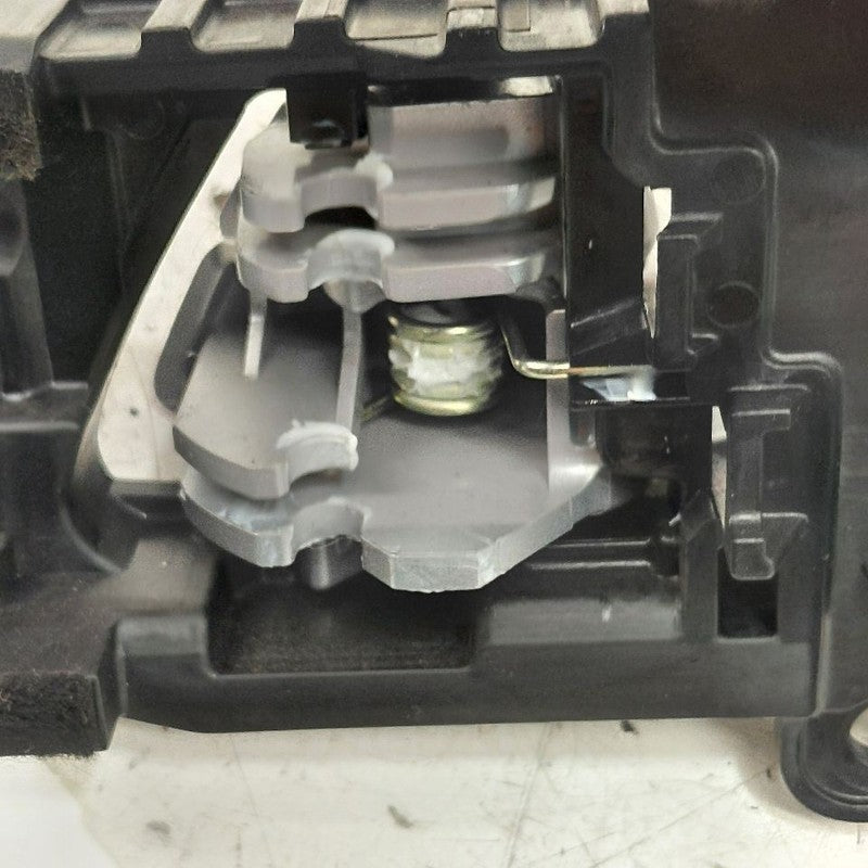 Kia Sportage Door Handle Right Passenger Front Interior Inside  2020 2