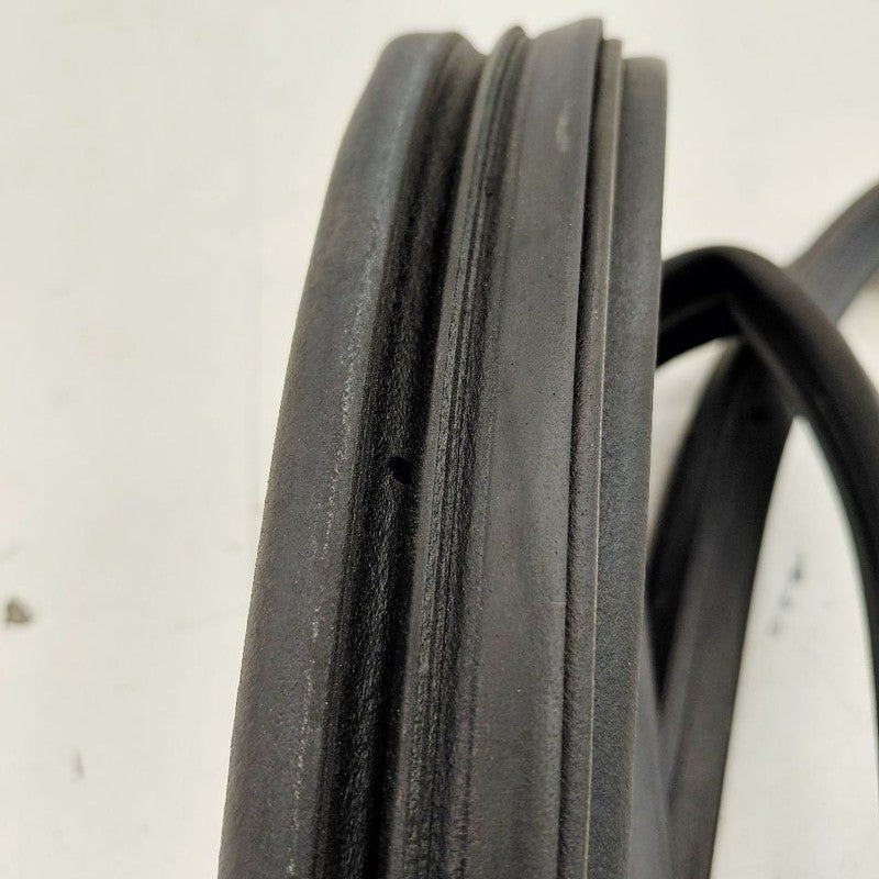 Nissan Maxima On Door Seal Rubber Right Passenger Rear Back  2018 2017