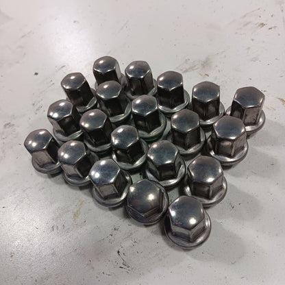 Chevy Malibu Lug Nut Set 2019 2020 2021 2022