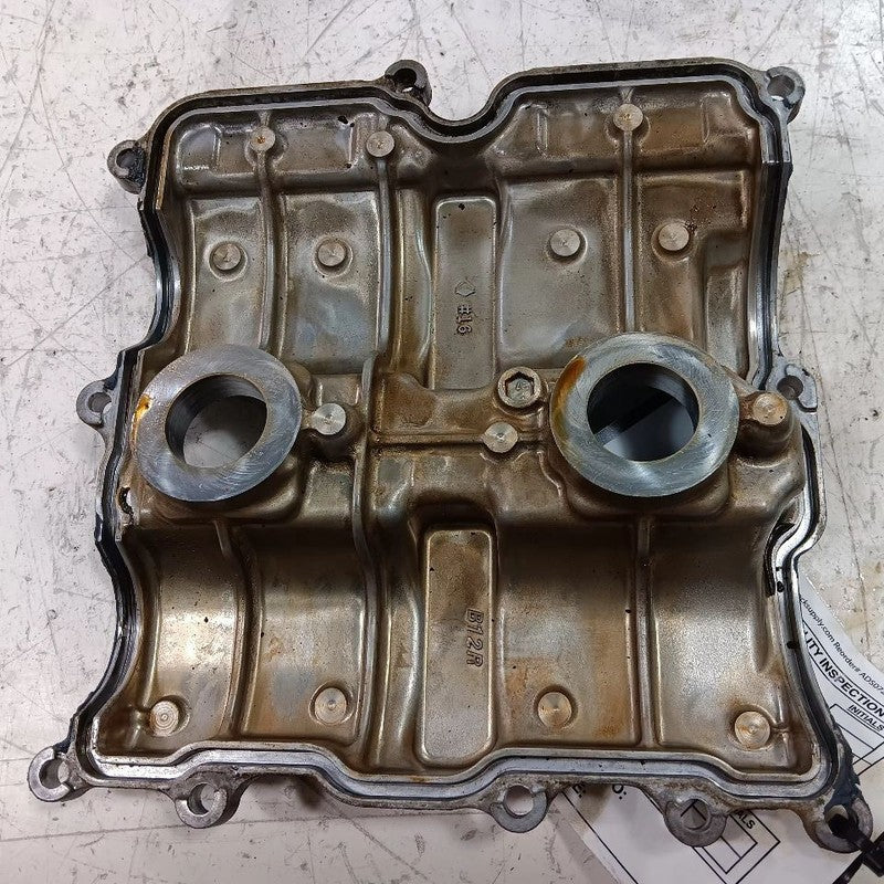 Subaru Forester Passenger Right Engine Cylinder Head Valve Cover  2016 2017 2018