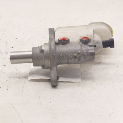 2018 Fiat 500 X Model Brake Master Cylinder