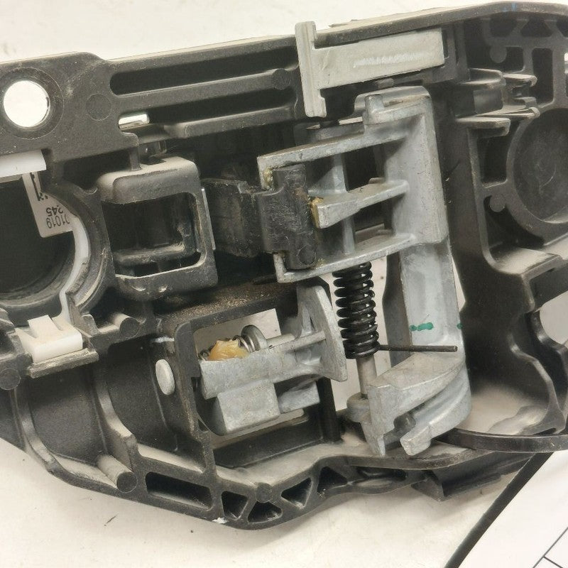 Left Rear Door Handle Exterior Fits 18-24 Chevy Equinox OEM