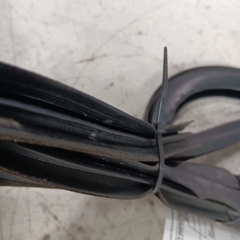 Fiat 500 Door Glass Window Seal Rubber Right Passenger Front 2017 2016