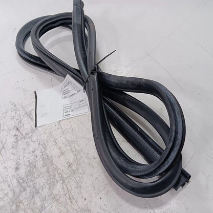 Subaru Forester On Body Door Jamb Seal Gasket Front Left Driver  2016 