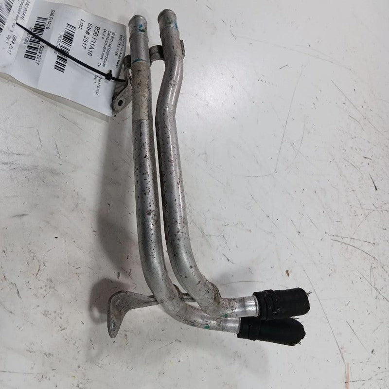 FIAT 500 2.4 Coolant Line Crossover Pipe  2017 2016 OEM
