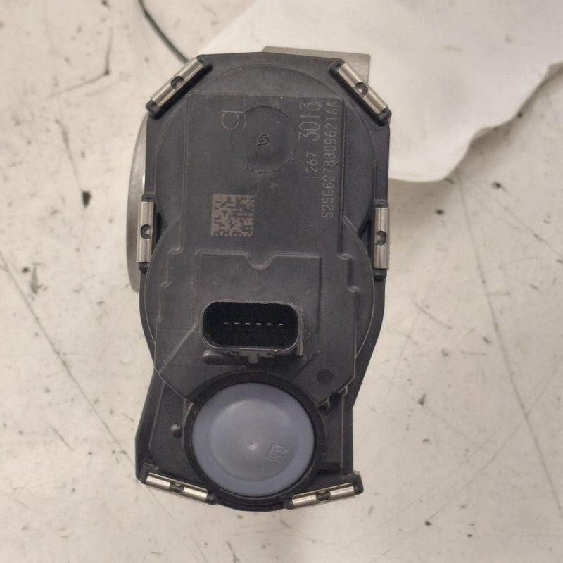 Throttle Body Valve Fits 16-19 Chevy Volt