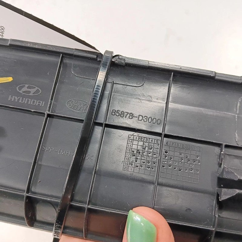 Hyundai Tucson Sill Trim Plate Door Jam Threshold Left Rear  2019 2020 20