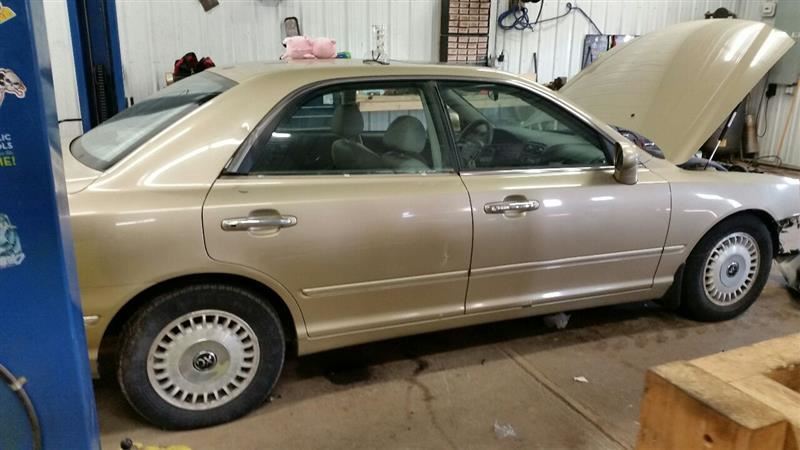 2510039010 Coolant Pump 3.5L 6 Cylinder Fits 01-05 XG SERIES
