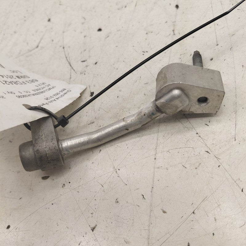 Ford Escape AC Hose Line  2.5 2020 2021 2022