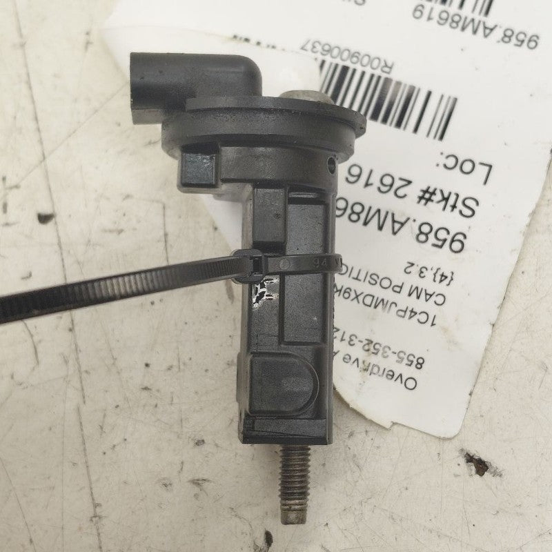 Jeep Cherokee Camshaft Cam Shaft Position Sensor  3.2 2019 2020 2021