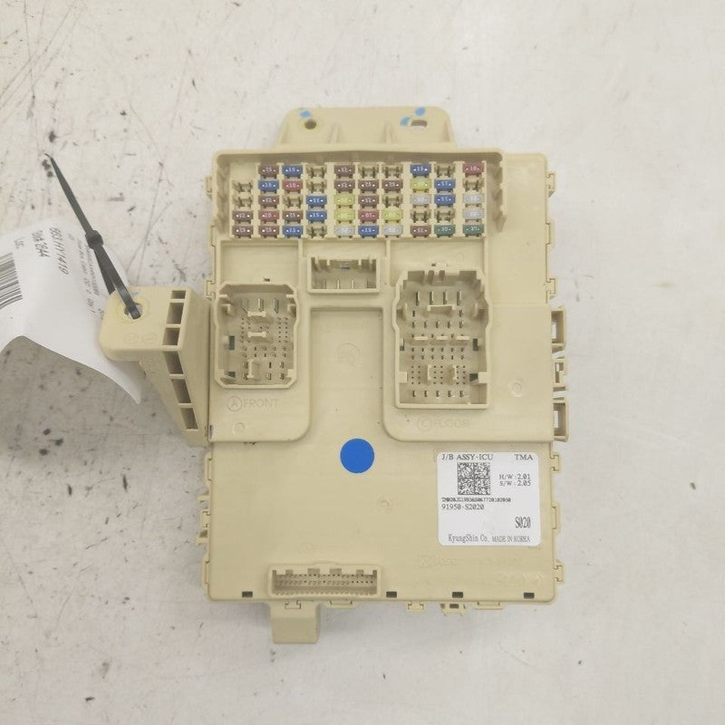 Hyundai Santa Fe Cabin Fuse Box Interior Inner Under Dash  2019 2020