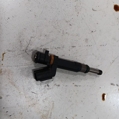 Fuel Injection Injector Fits 18-23 Nissan Kicks OEM