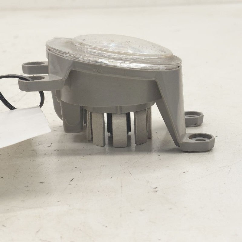Passenger Right Fog Light Lamp Fits 19-25 Toyota Corolla