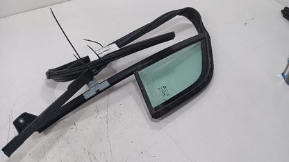 Buick Encore Door Glass Window Seal Rubber Right Passenger Front  2016