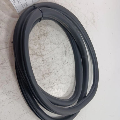 Buick Encore On Body Door Jamb Seal Front Right Passenger  2017 2018 2019 2020