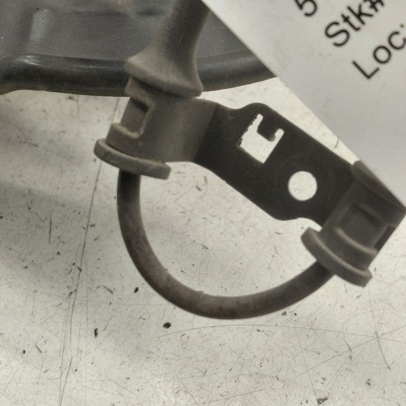 Passenger Right Front Spindle/Knuckle Fits 13-17 VELOSTER