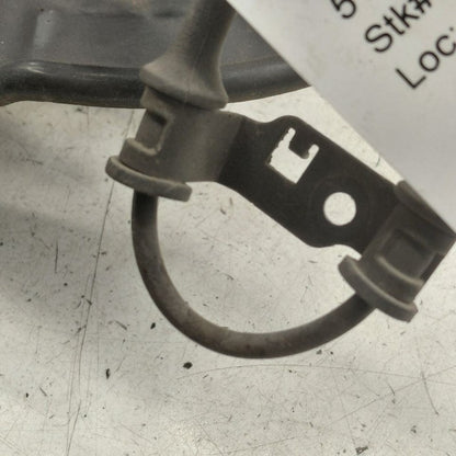 Passenger Right Front Spindle/Knuckle Fits 13-17 VELOSTER
