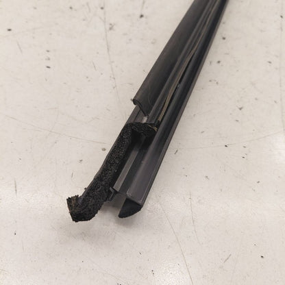Honda Clarity Right Front Weather Strip Interior  2018 2019 2020