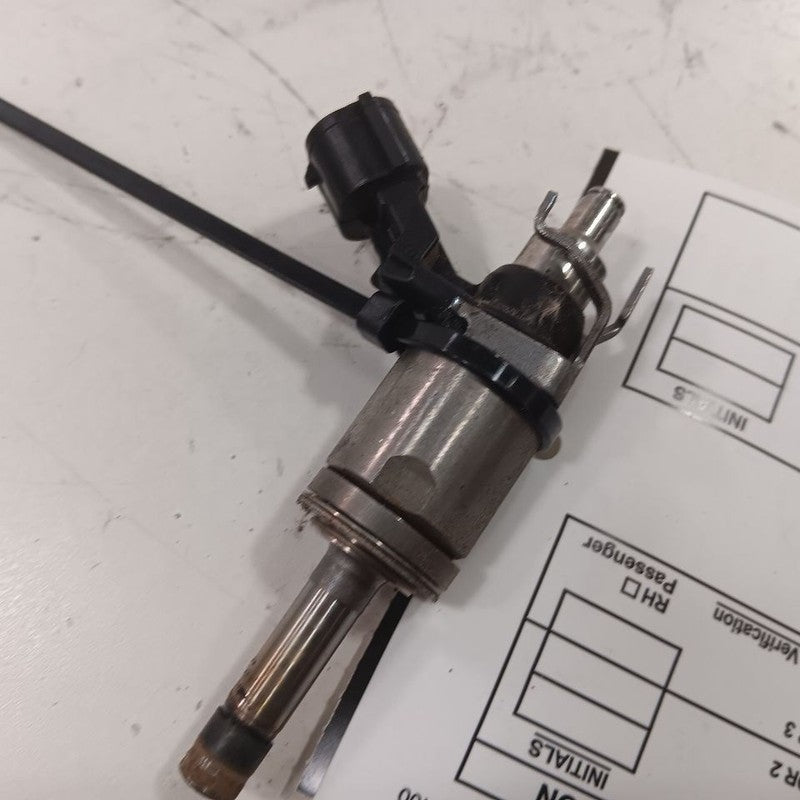 Fuel Injection Injector Gasoline 2.0L Without Turbo Fits 12-18 Ford Fo