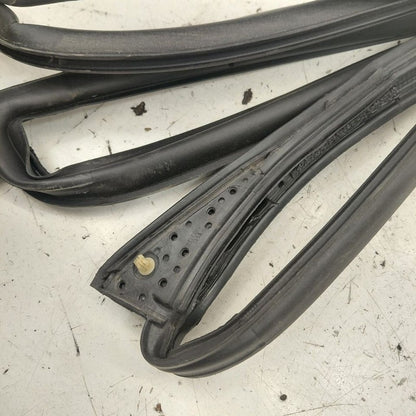 Chevy Trax On Door Seal Rubber Left Driver Front  2025 2024