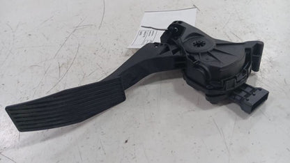 Chevy Volt Gas Pedal  2011 2012 2013 2014 2015