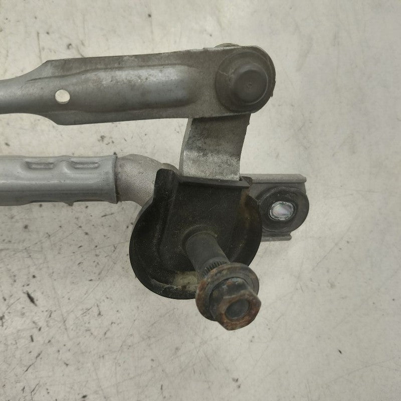 Windshield Wiper Transmission Linkage Fits 19-20 Hyundai Santa Fe