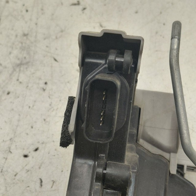 Hyundai Kona Door Latch Lock Left Driver Front  2021 2020 2019