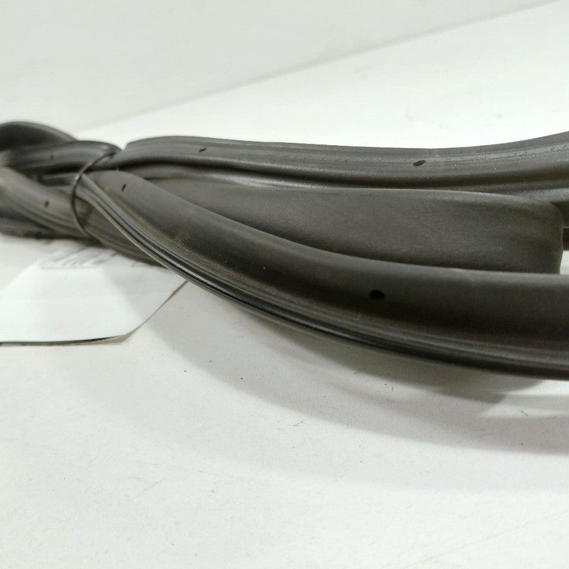 Jeep Compass On Door Seal Rubber Right Passenger Rear Back  2025 2024 