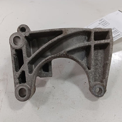 Fiat 500 Transfer Case Mount Bracket  2016 2017 2018 OEM