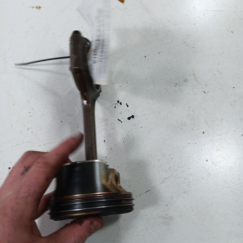 Jeep Cherokee Single Piston With Connecting Rod   3.2 2015 2016 2017