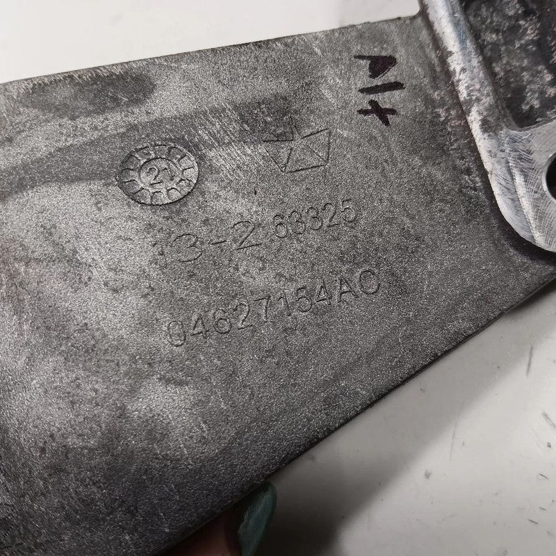 Jeep Compass 2.4 Alternator Mount  2018 2019 2020 2021 2022