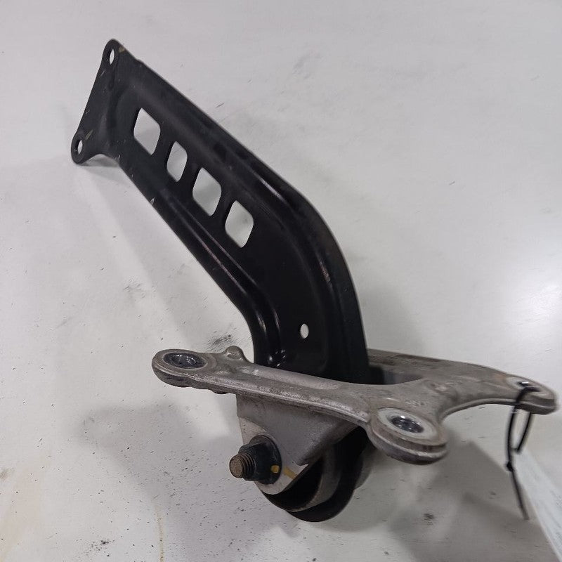 Passenger Right Lower Control Arm Rear Trailing Arm Fits 16-23 Chevy M