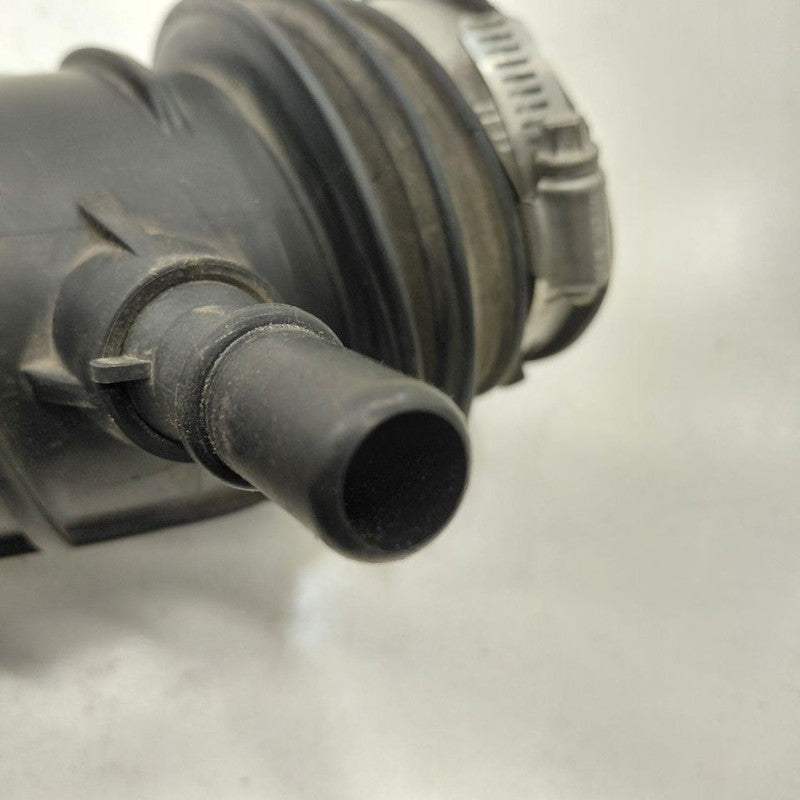 Ford Escape Air Cleaner Tube Intake Hose  2.5 2020 2021 2022