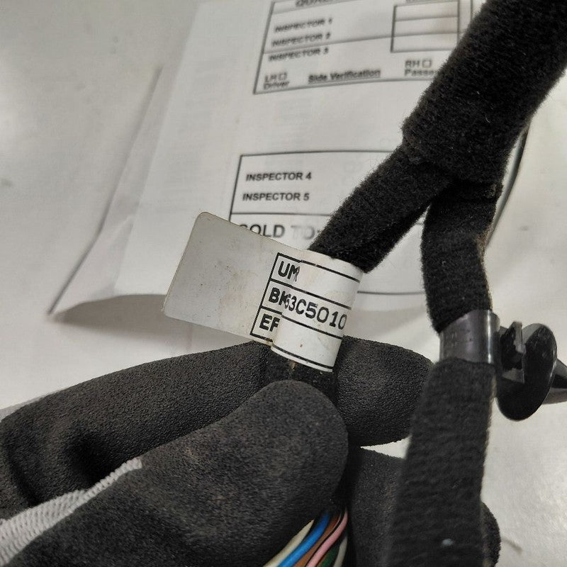 Kia Sorento Center Console Extension Wire {BK84653C5010} 2018 2017 201