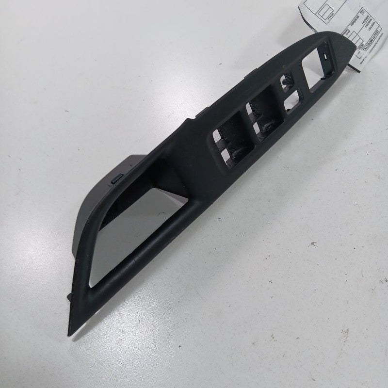 Mitsubishi Outlander Window Switch Bezel Trim Left Front 2020 2021 202