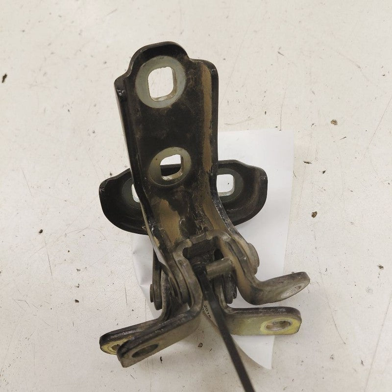 Cadillac XTS Door Hinge Set Right Rear Passenger      2016 2017 2018