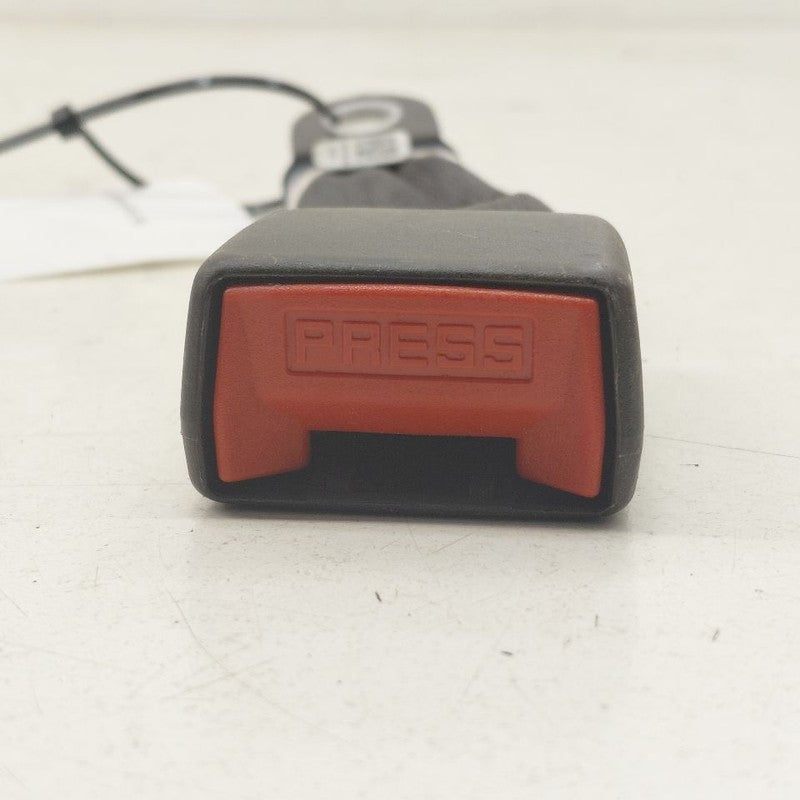 Hyundai Santa Fe Seat Belt Buckle Latch Left Driver Rear Back  2019 20