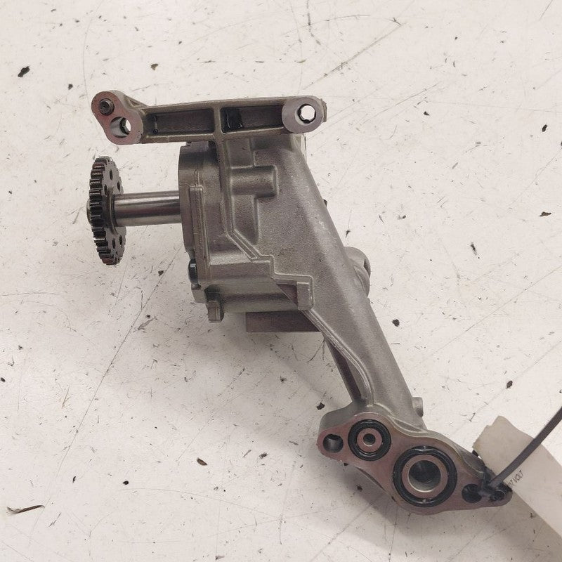 Chevy Volt Engine Oil Pump  1.5 2016 2017 2018 2019