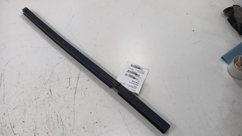 Ford Taurus Left Rear Weather Strip Interior  2013 2014 2015 2016