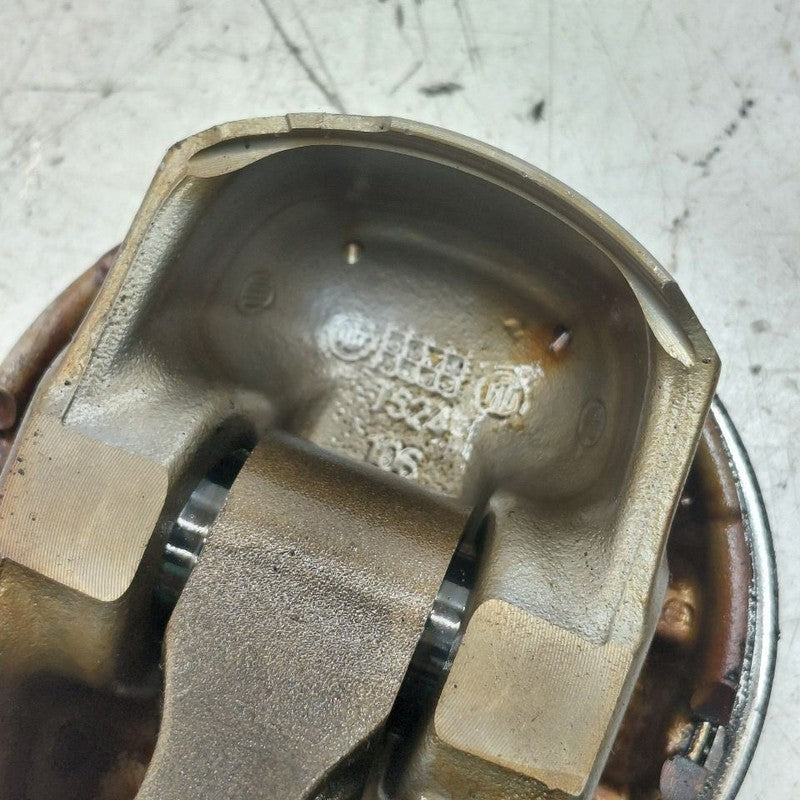 Fiat 500 X Model   Single Piston With Connecting Rod   2.4 2016 2017